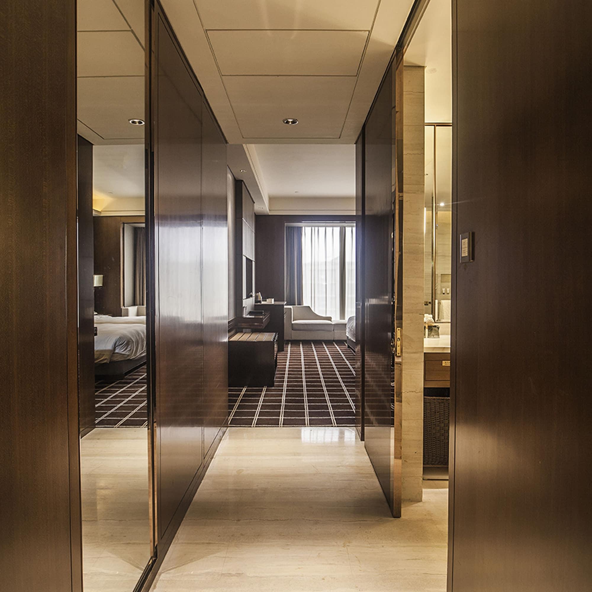 Royal Century Hotel Шанхай Екстериор снимка