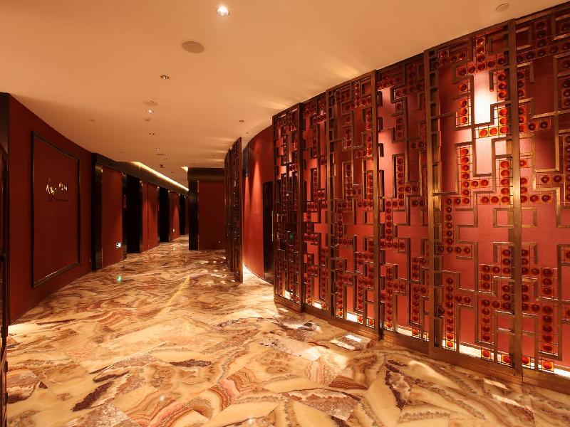 Royal Century Hotel Шанхай Екстериор снимка