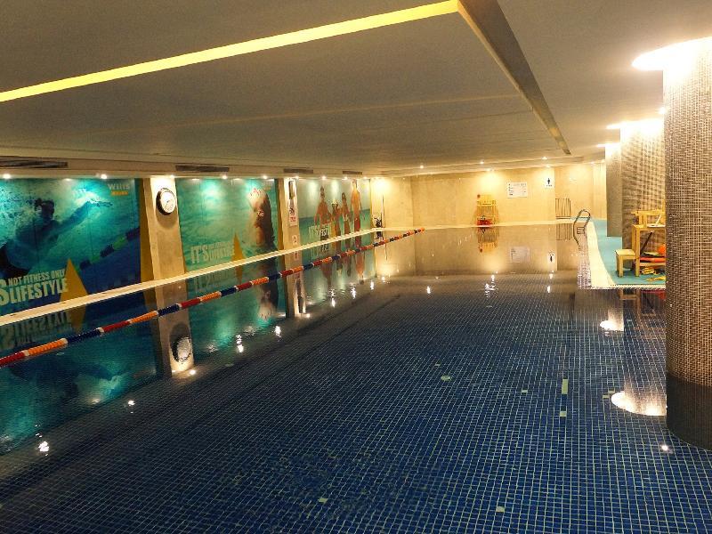 Royal Century Hotel Шанхай Екстериор снимка