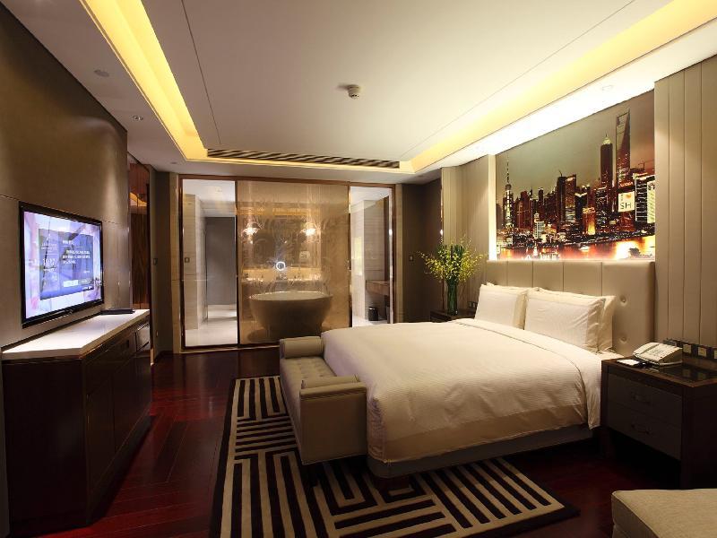 Royal Century Hotel Шанхай Екстериор снимка